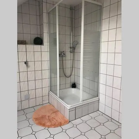 Moderne Ferienwohnung Mit 3 Schlafzimmern In Marsberg