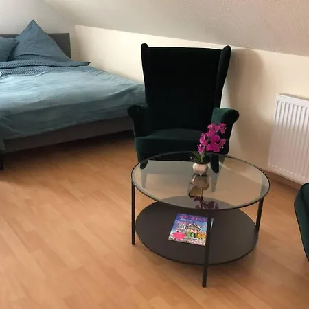 Moderne Ferienwohnung Mit 3 Schlafzimmern In Apartmán